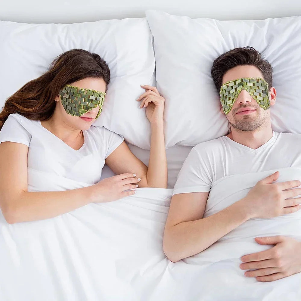 Calmiri cooling jade eye mask – image 7